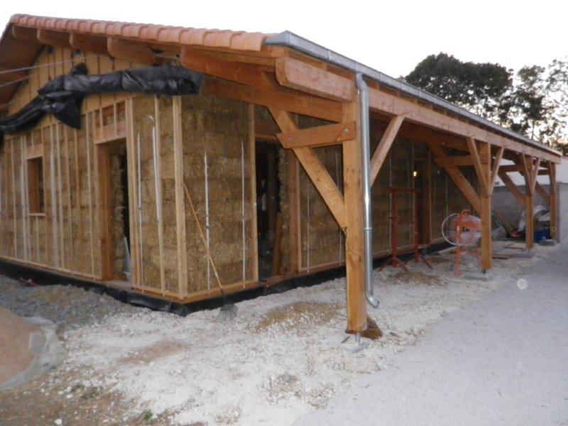 Plain pied à Saintes (17)